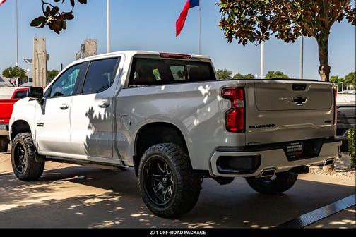 Summit White 2024 Chevrolet Silverado 1500 RST