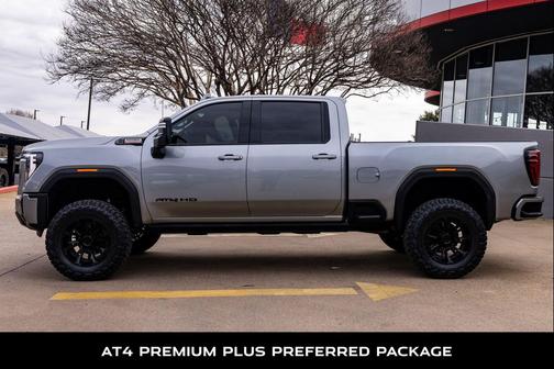 2024 GMC Sierra 2500 AT4