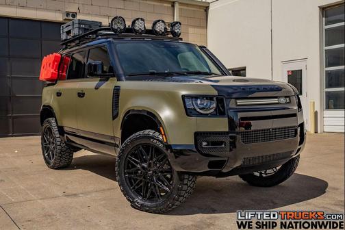 2023 Land Rover Defender 110 V8