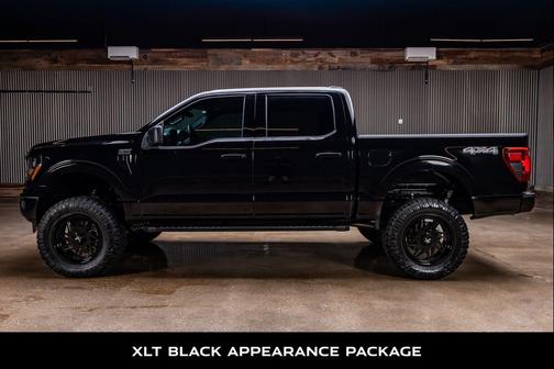 Agate Black Metallic 2026 Ford F-150 XLT