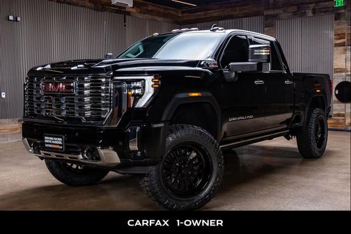 Onyx Black 2025 GMC Sierra 2500 Denali