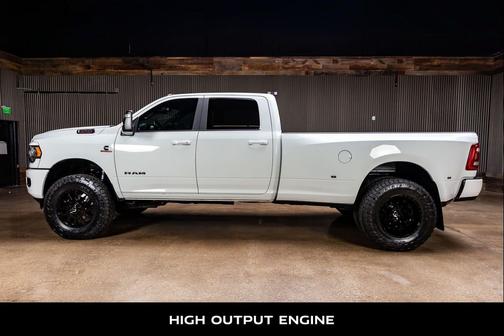 2024 RAM 3500 Lone Star Crew Cab 4x4 8' Box