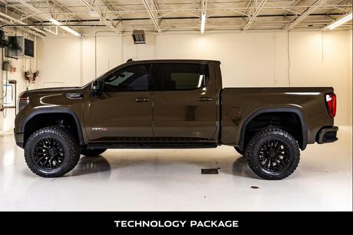 Deep Bronze Metallic 2024 GMC Sierra 1500 AT4