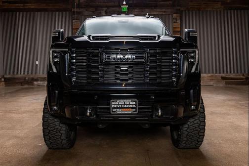 2024 GMC Sierra 2500 Denali Ultimate