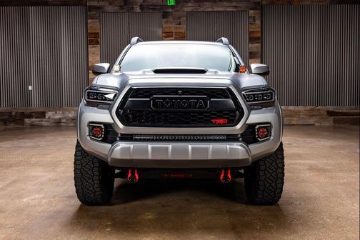 Silver Sky Metallic 2017 Toyota Tacoma TRD Sport