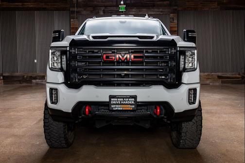 2023 GMC Sierra 2500 AT4