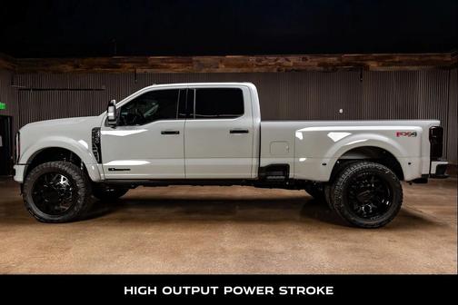 2025 Ford F-450 Platinum