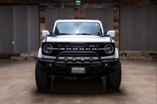 2024 Ford Bronco Outer Banks