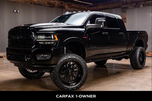 2024 RAM 3500 Limited Mega Cab 4x4 6'4' Box