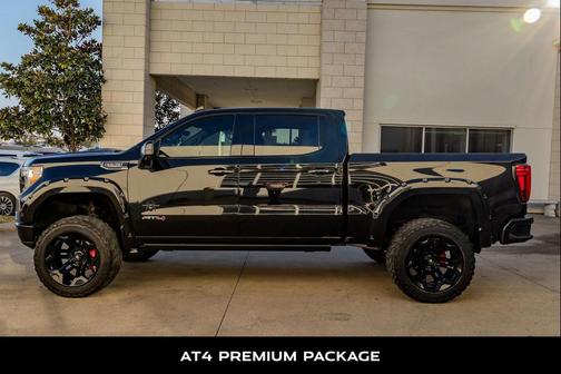 2021 GMC Sierra 1500 AT4
