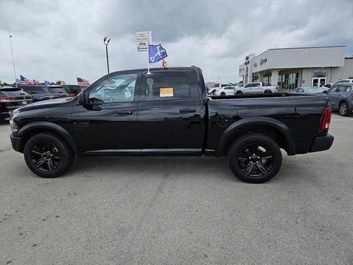 2024 RAM 1500 Classic Warlock Crew Cab 4x2 57' Box