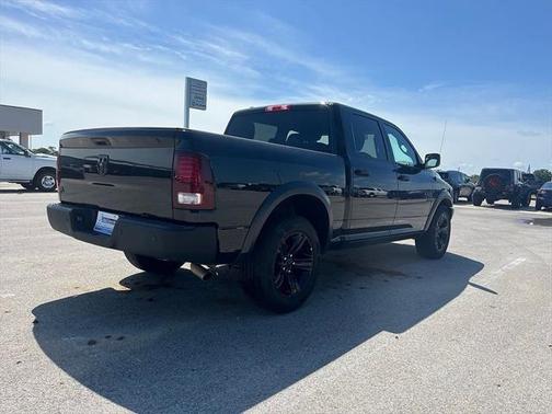 2024 RAM 1500 Classic Warlock Crew Cab 4x2 57' Box