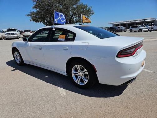 2022 Dodge Charger SXT RWD