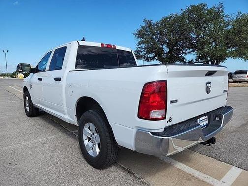 2023 RAM 1500 Classic SLT Crew Cab 4x4 57' Box