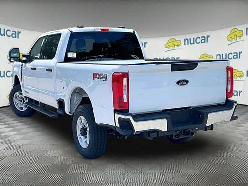 Oxford White 2026 Ford F-350 XLT