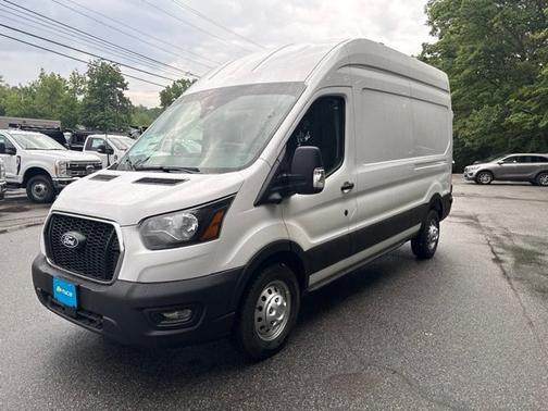 Oxford White 2026 Ford Transit-250 Base