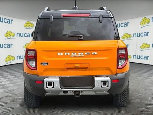 Orange Fury Metallic Tri-Coat 2026 Ford Bronco Sport Badlands