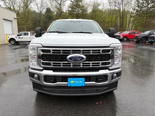 Oxford White 2026 Ford F-350 XLT