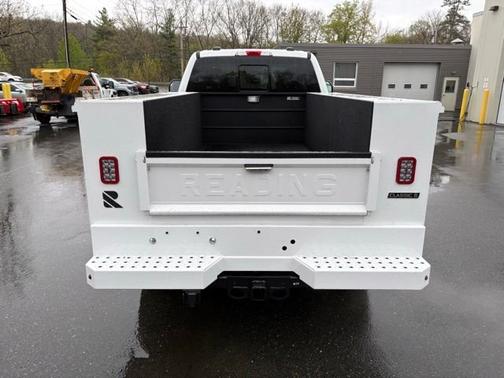 Oxford White 2026 Ford F-350 XLT