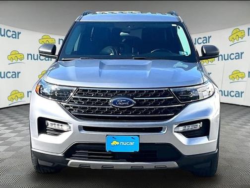 Silver Metallic 2023 Ford Explorer XLT