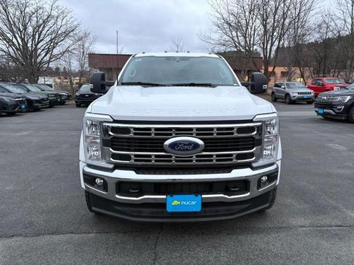 Oxford White 2026 Ford F-450 XLT