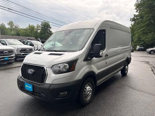 Oxford White 2026 Ford Transit-150 Base