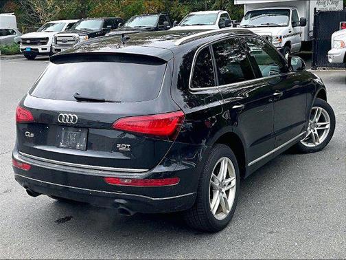 Black 2017 Audi Q5 2.0T Premium