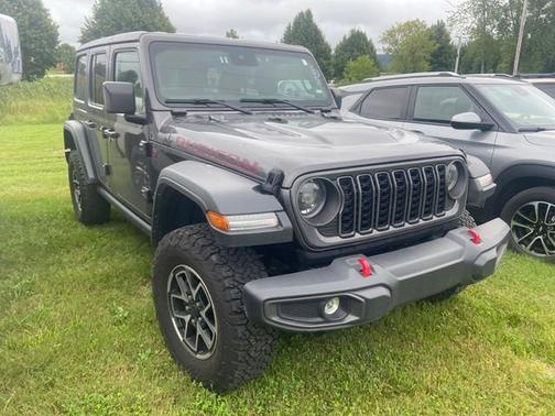 Granite Crystal Clearcoat Metallic 2024 Jeep Wrangler Rubicon