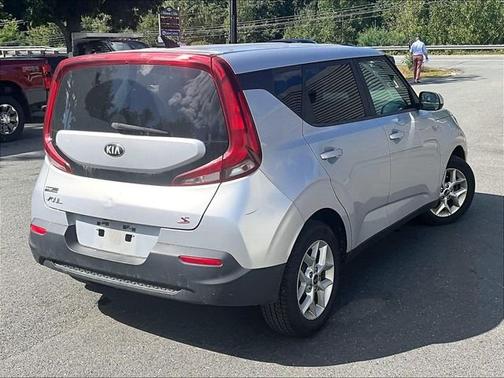 Silver 2020 Kia Soul S