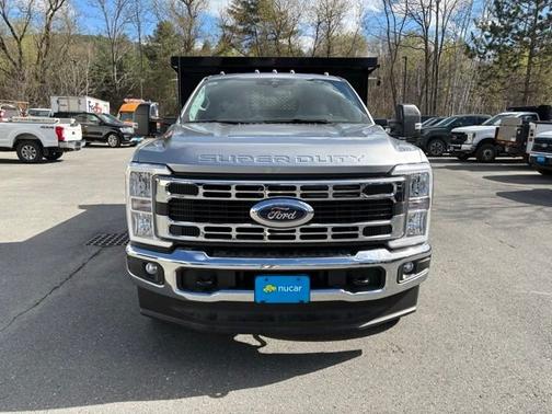 Agate Black Metallic 2026 Ford F-350 XL