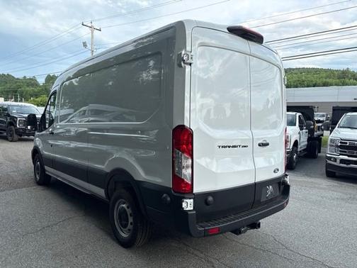 Oxford White 2026 Ford Transit-250 Base