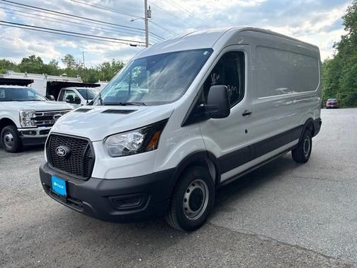 Oxford White 2026 Ford Transit-250 Base