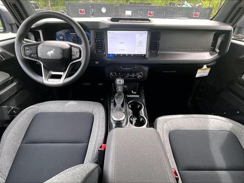 Avalanche Gray 2026 Ford Bronco Base