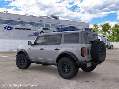 Avalanche Gray 2026 Ford Bronco Badlands