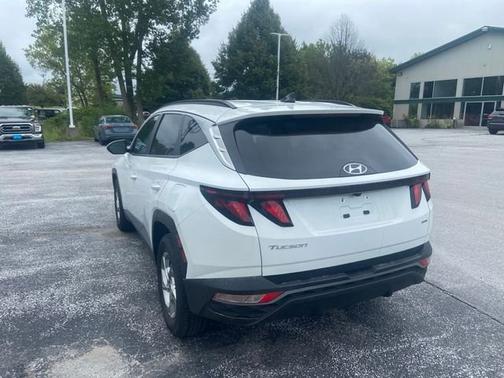White Pearl 2024 Hyundai TUCSON SEL