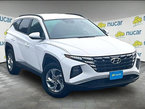 White Pearl 2024 Hyundai TUCSON SEL
