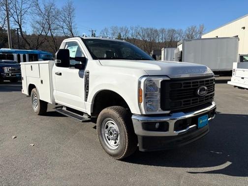 Oxford White 2026 Ford F-250 XL