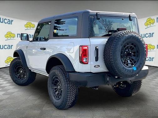 Avalanche Gray 2026 Ford Bronco Base