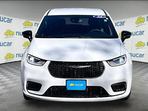 Bright White Clearcoat 2024 Chrysler Pacifica Hybrid S Appearance Pkg