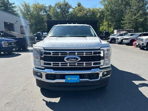 Oxford White 2026 Ford F-350 XL