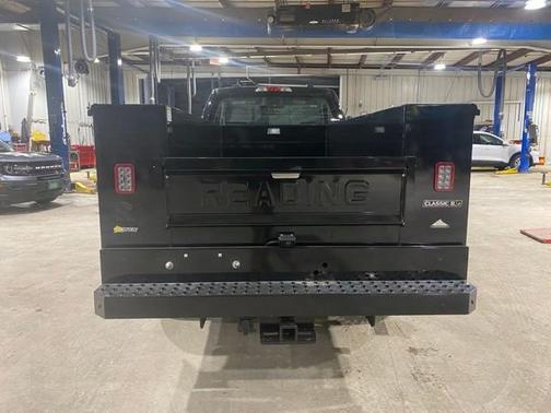 Agate Black Metallic 2026 Ford F-350 XL