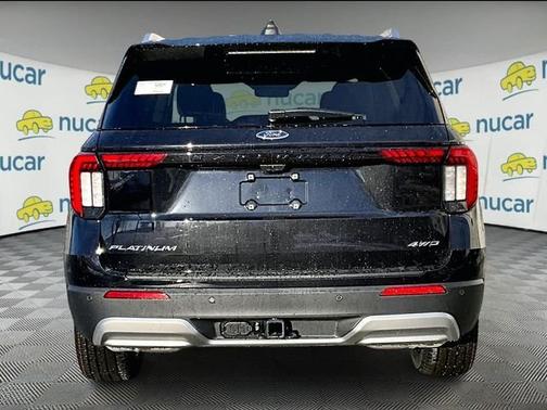 Agate Black Metallic 2026 Ford Explorer Platinum