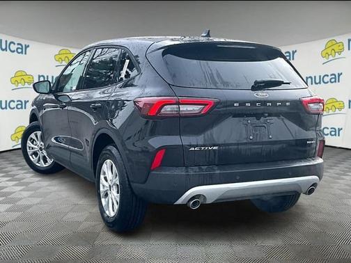 Agate Black Metallic 2026 Ford Escape Active