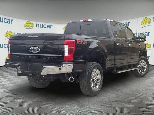 Black 2019 Ford F-250 Lariat