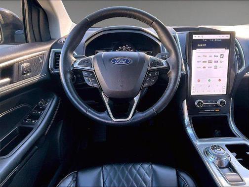 Black Metallic 2024 Ford Edge Titanium