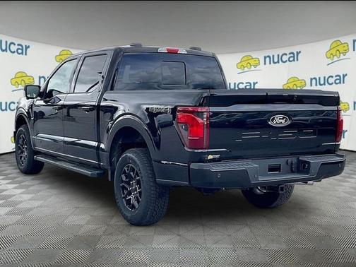 Agate Black Metallic 2026 Ford F-150 XLT