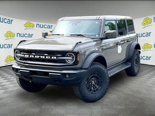 Marsh Gray 2026 Ford Bronco Outer Banks