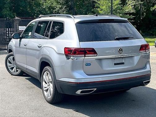 Pyrite Silver Metallic 2021 Volkswagen Atlas 3.6L V6 SE w/Technology