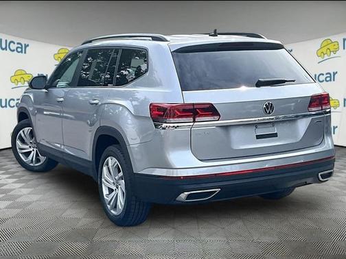 Pyrite Silver Metallic 2021 Volkswagen Atlas 3.6L V6 SE w/Technology