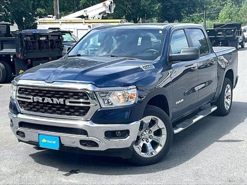 Patriot Blue Pearlcoat 2022 RAM 1500 Big Horn/Lone Star